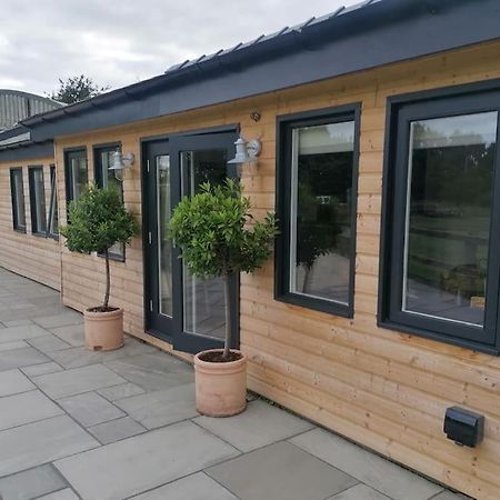 The Lodge High Legh Extérieur photo