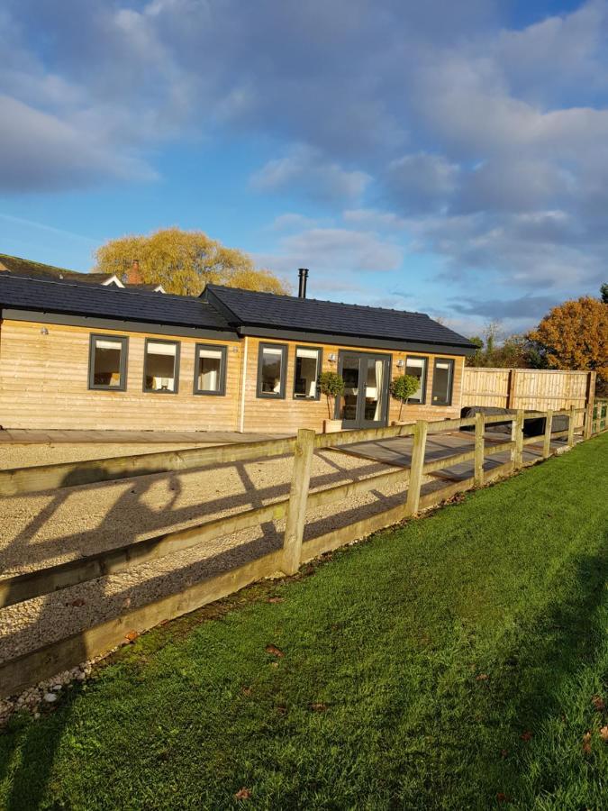 The Lodge High Legh Extérieur photo